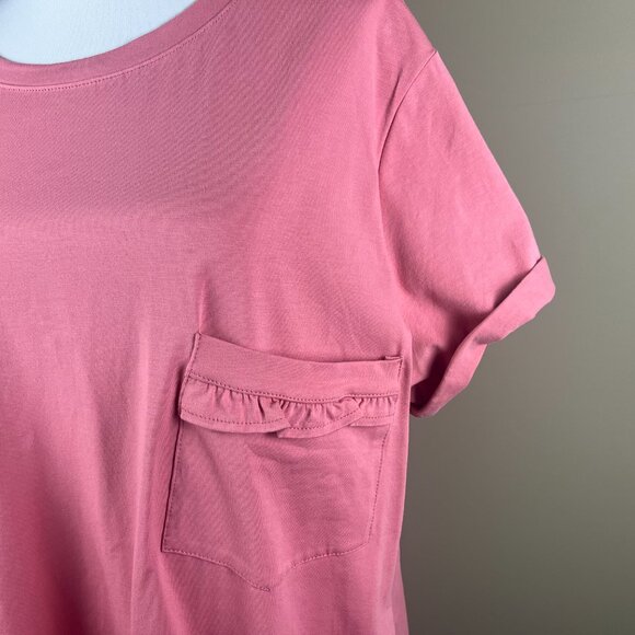 Elizabeth Kelly NWT Crew Neck Tee Top Plus Size 2XL Salmon Pink, Ruffled Pocket - Picture 3 of 10